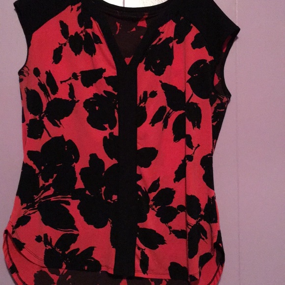 Top - Picture 2 of 2